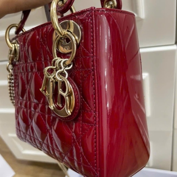 DIOR Mini Lady Dior Bag Cherry Red Patent Cannage Calfskin - Picture 4 of 11